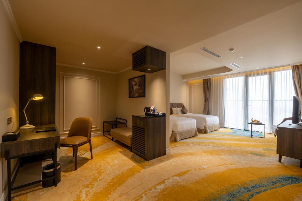 La Vela Hue Hotel Kültér fotó Deluxe Room