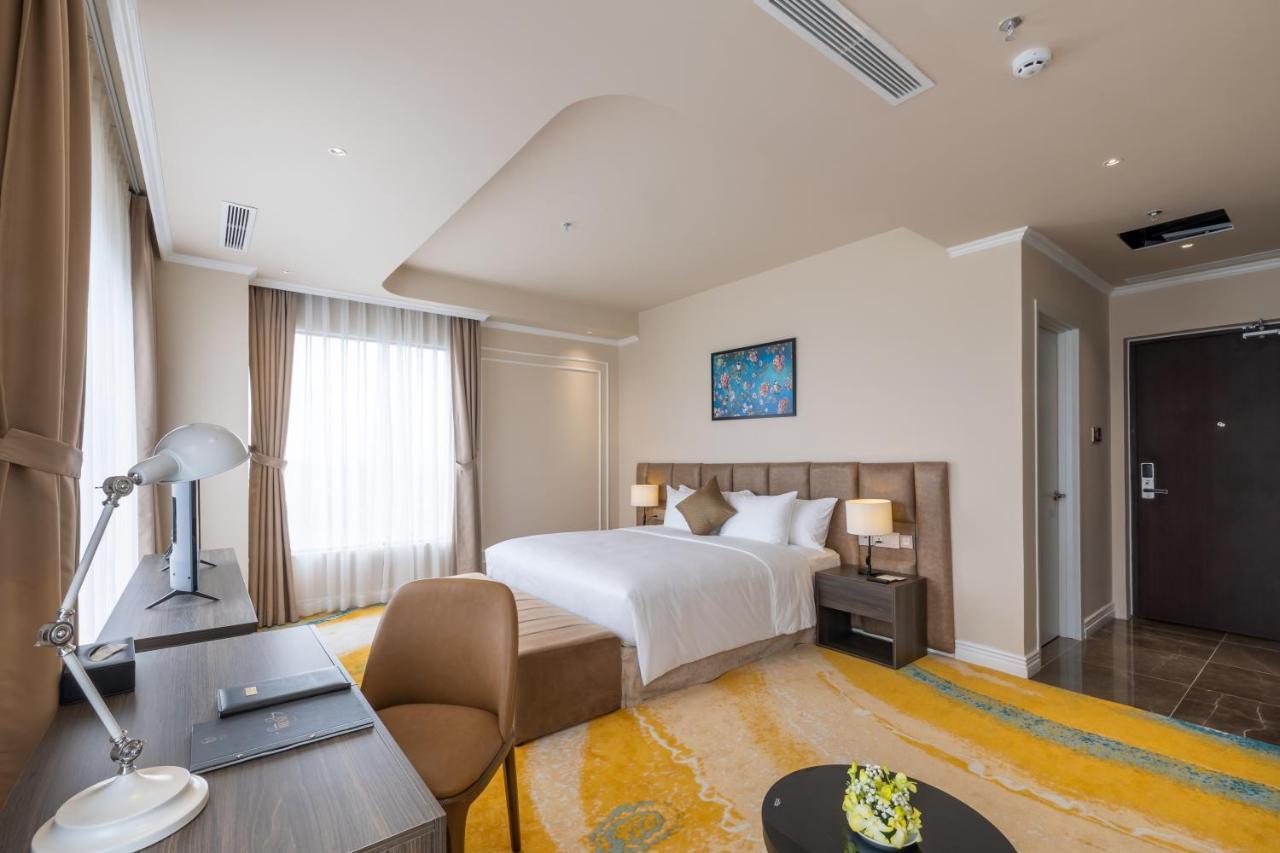 La Vela Hue Hotel Kültér fotó Deluxe Suite
