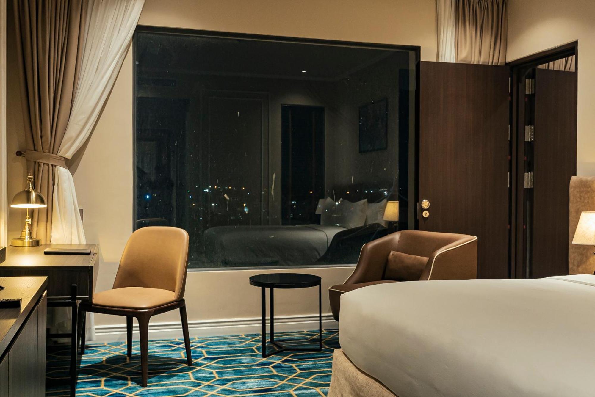 La Vela Hue Hotel Kültér fotó Deluxe Room